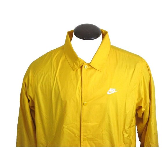 Men's Nike Club Snap Front Lined Coaches Jacket University Gold Size Small NWT - Picture 4 of 5